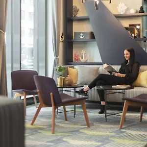 - The Niu, Yen By Ihg Otel Hamburg